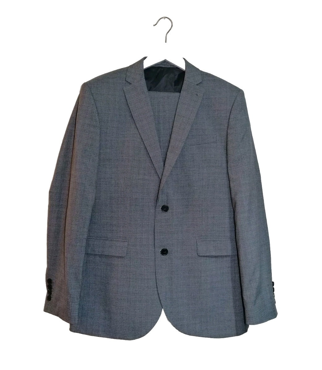 Men grey 2 piece suit 40R/34R