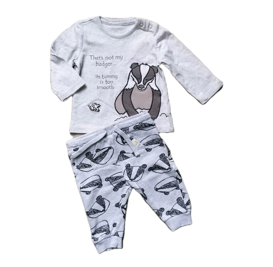 Baby oy outfit 3-6m