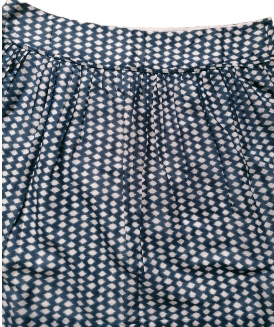 Ladies skirt UK 14