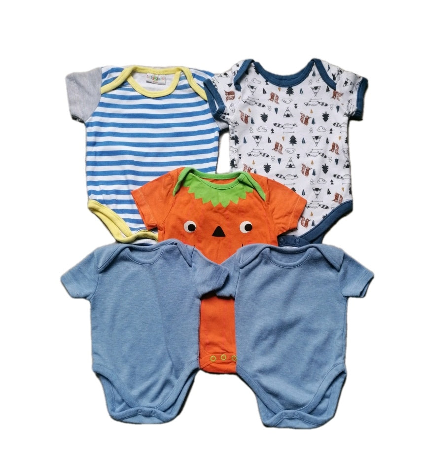 Baby boy abygrow 0-6m