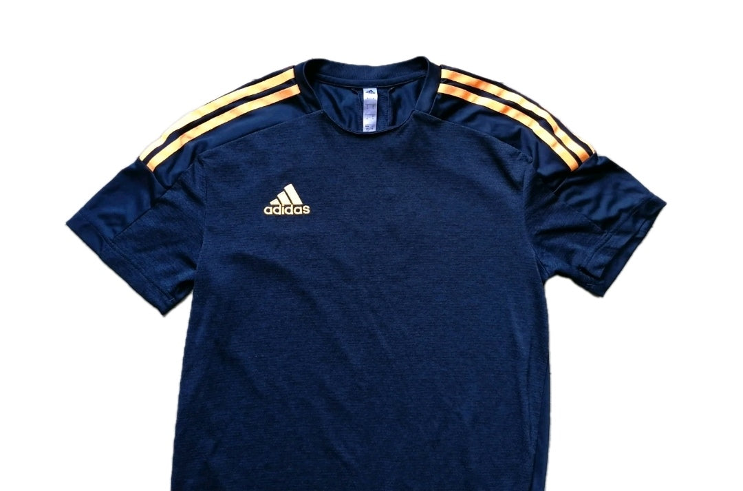 Men active t-shirt small