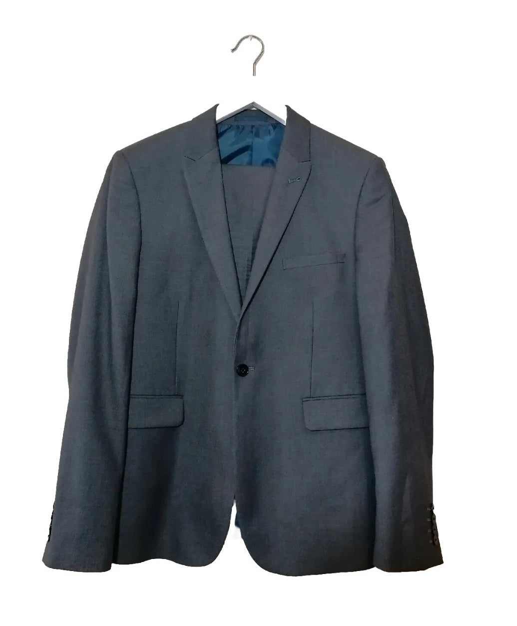 Men grey 2 piece suit 40R/34R