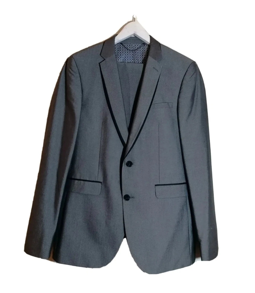 Men 2 piece suit 40L/36L