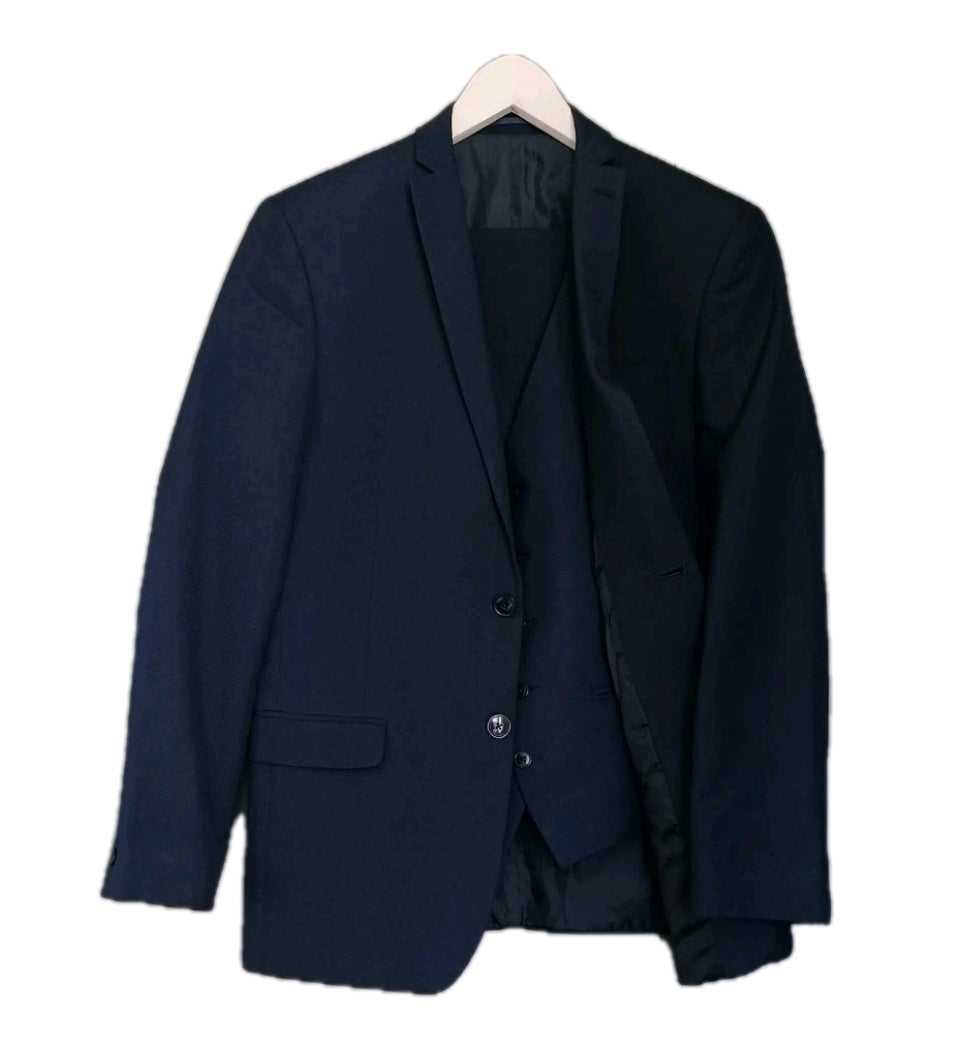 Men 3 piece suit 40R/34S/40R