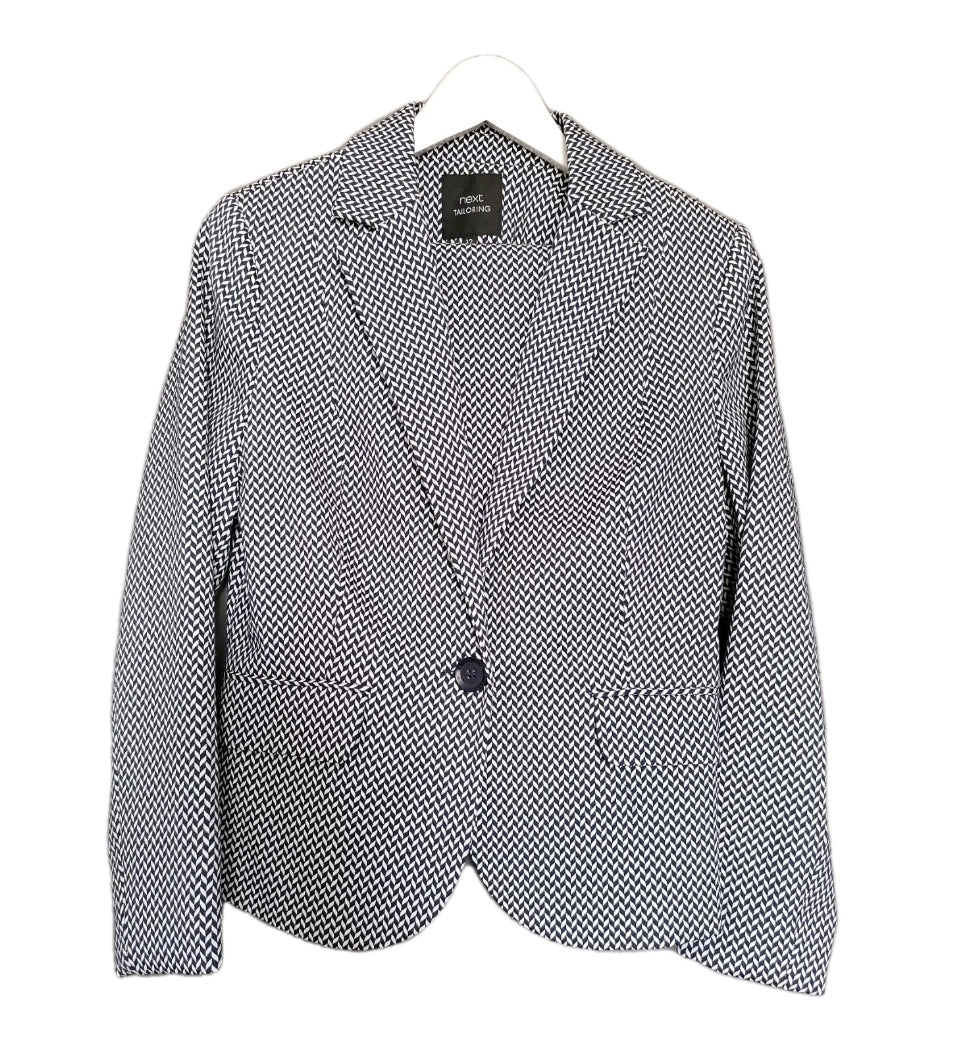 Ladies skirt suit UK 12