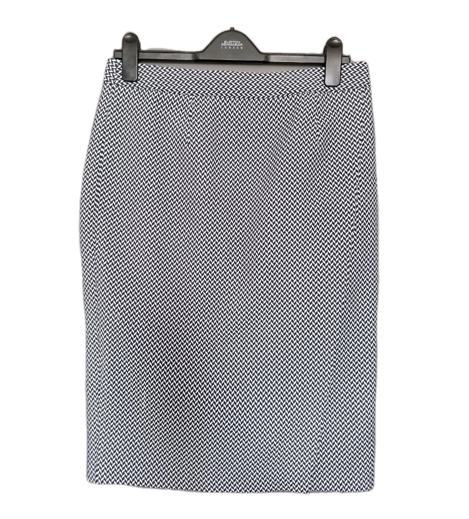 Ladies skirt suit UK 12