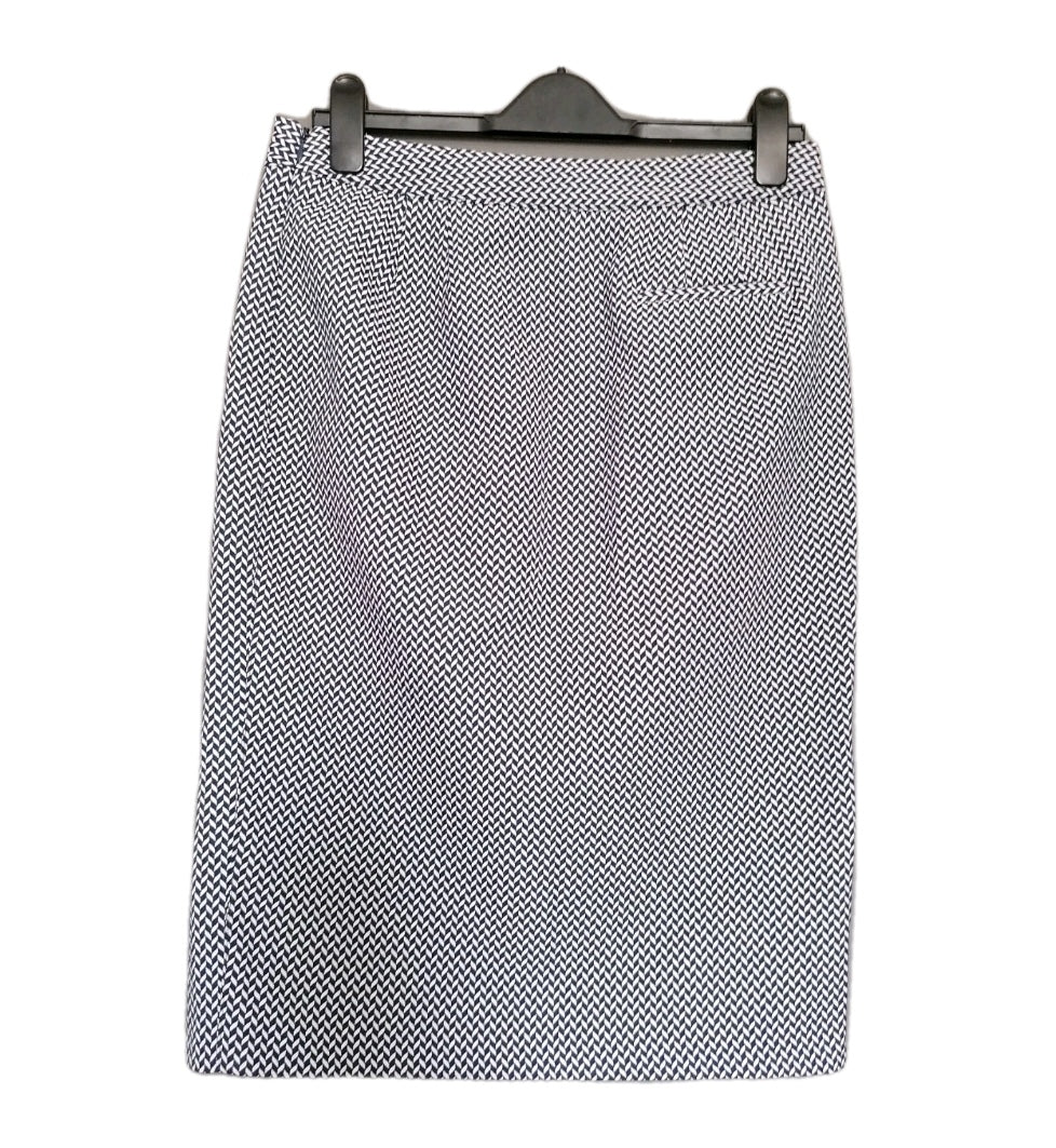 Ladies skirt suit UK 12