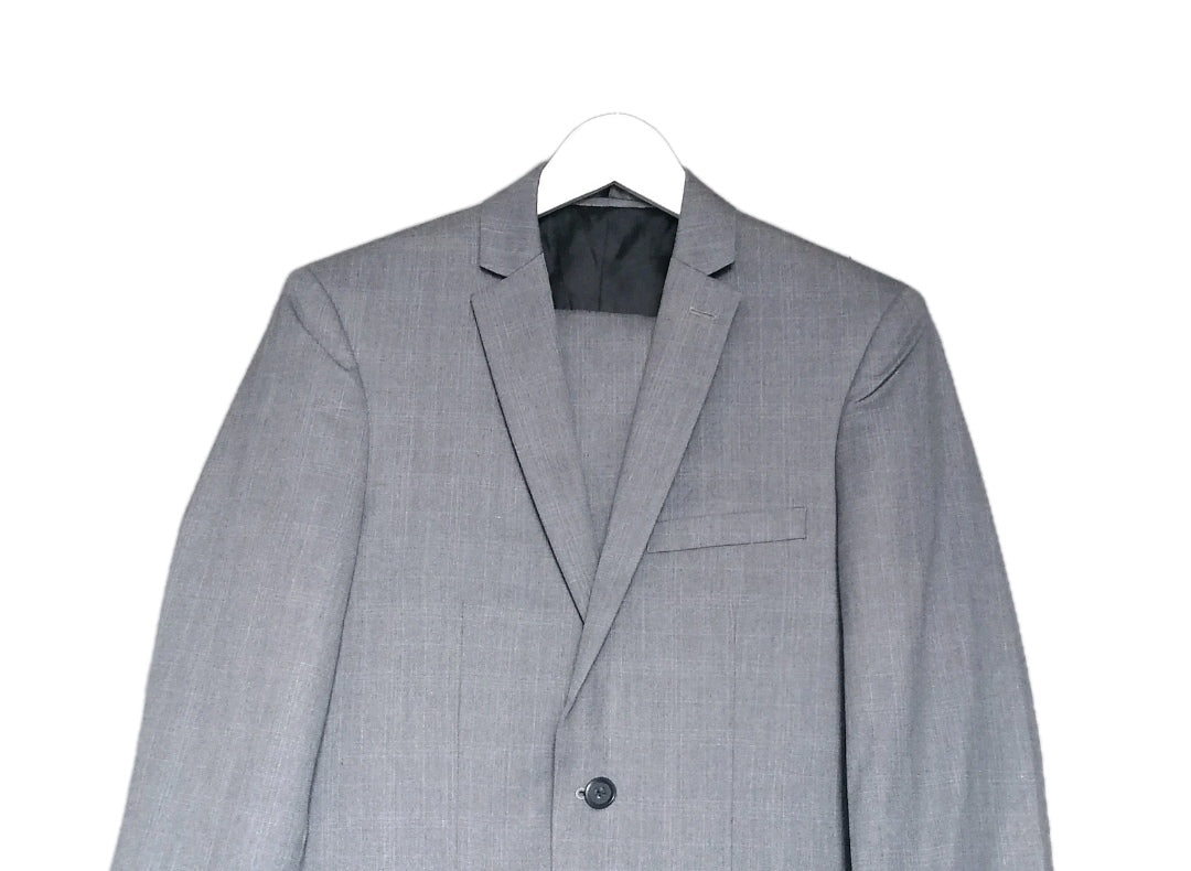 Men 2 piece suit 36R/30R