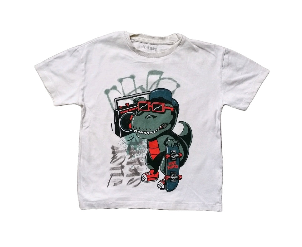 2 x boys t- shirt 7-8y
