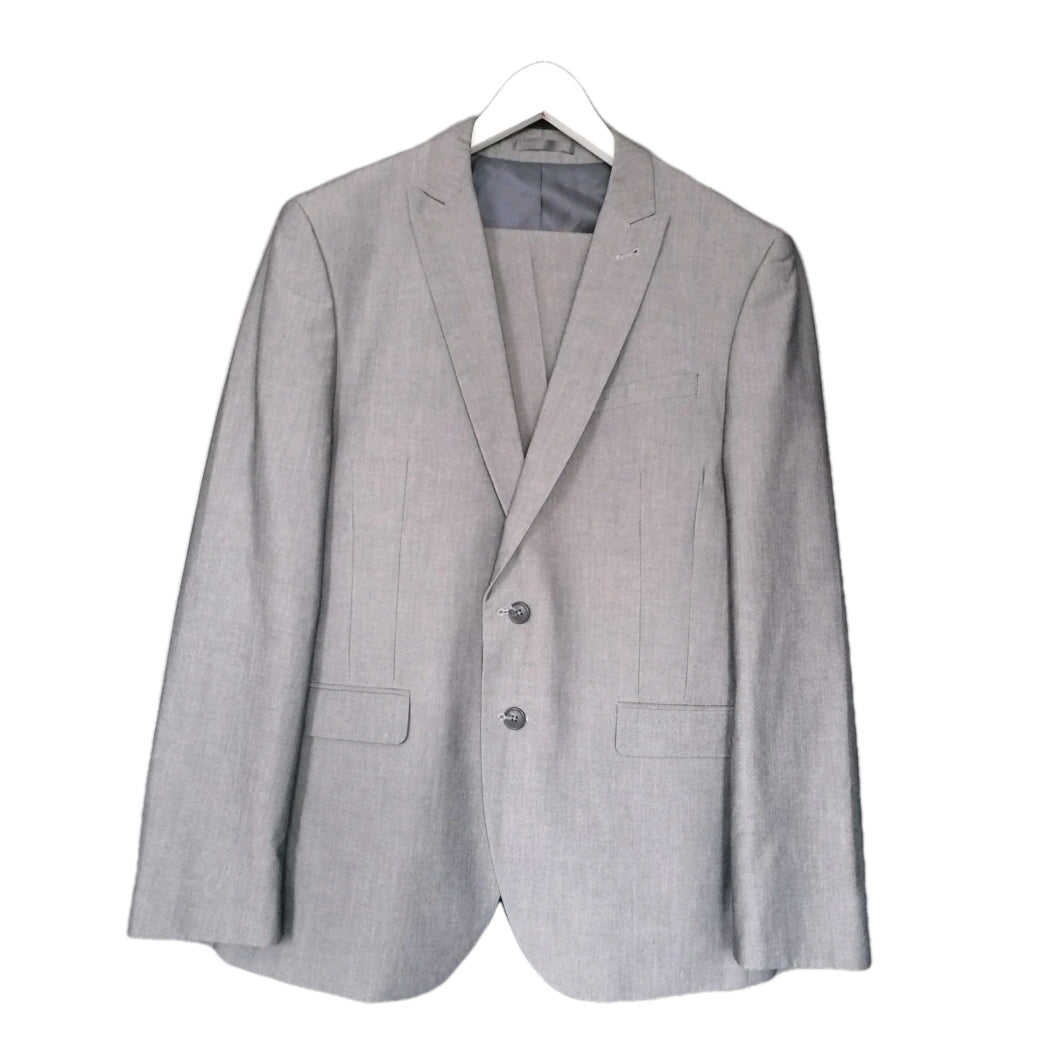 Men 2 piece suit 42R/36R