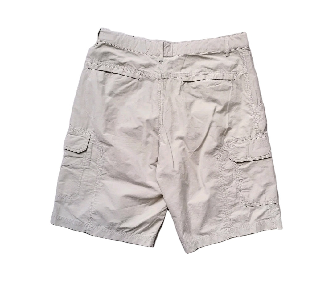 Men beige cargo shorts W36