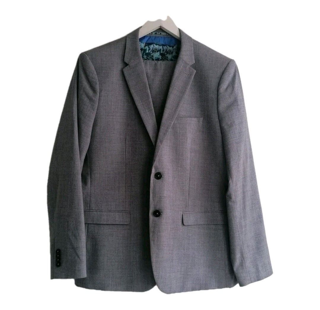 Man grey 2 piece slim fit suit 44R/40R