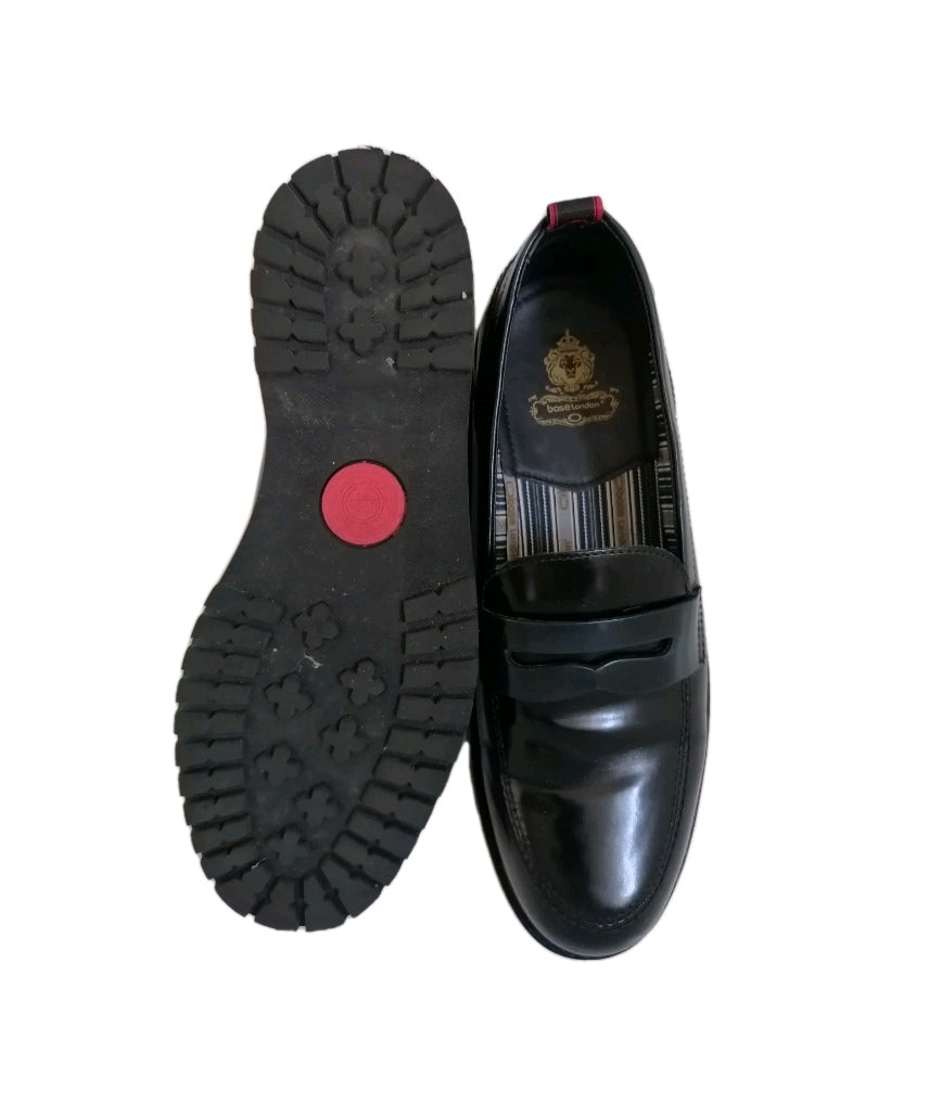 Men Base black loafers slip on shot UK 9