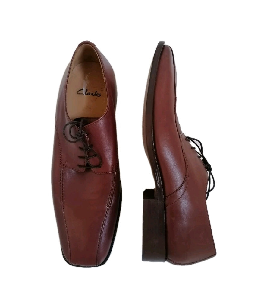 Men Clarks brown lace up formal shoe UK 10.5
