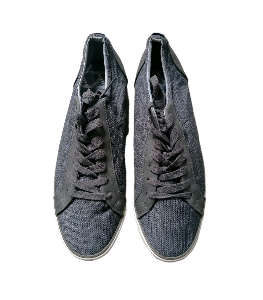 Older boys Burton grey lace up trainers shoe UK 6