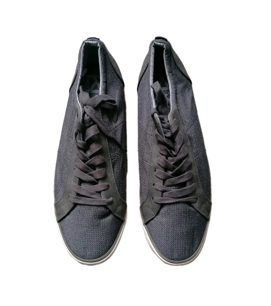 Older boys Burton grey lace up trainers shoe UK 6