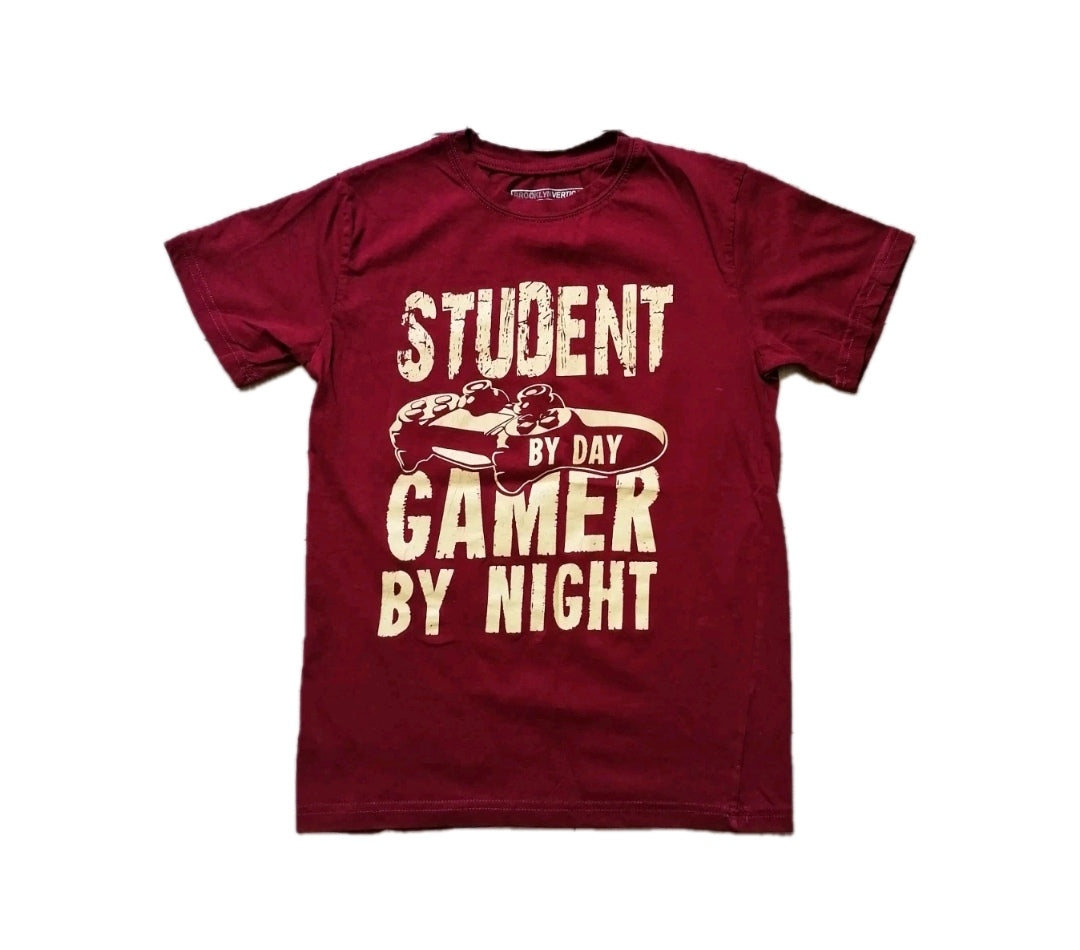 Boys student gamer burgundy t-shirt 10-11 years