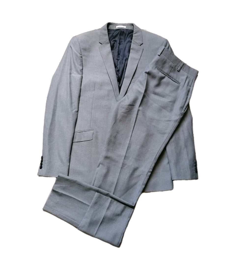 Men grey 2 piece suit 42L/38L