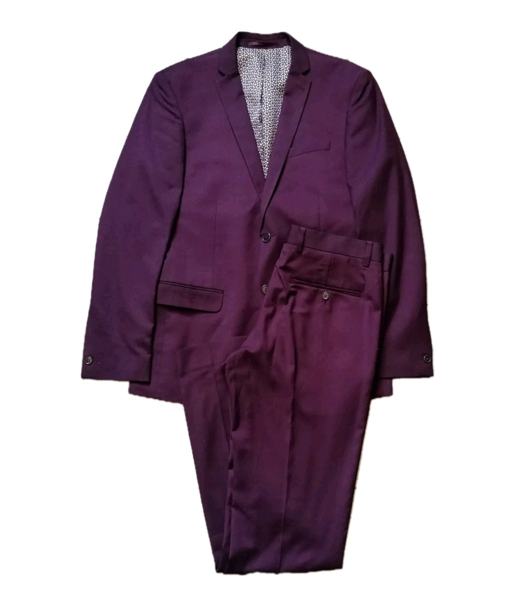 Men burgundy 2 piece slim fit suit 38R/32L