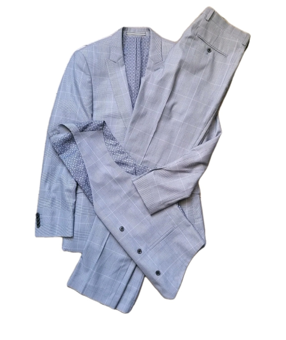 Men Burton pale blue 3 piece slim fit suit 36R/32R/M