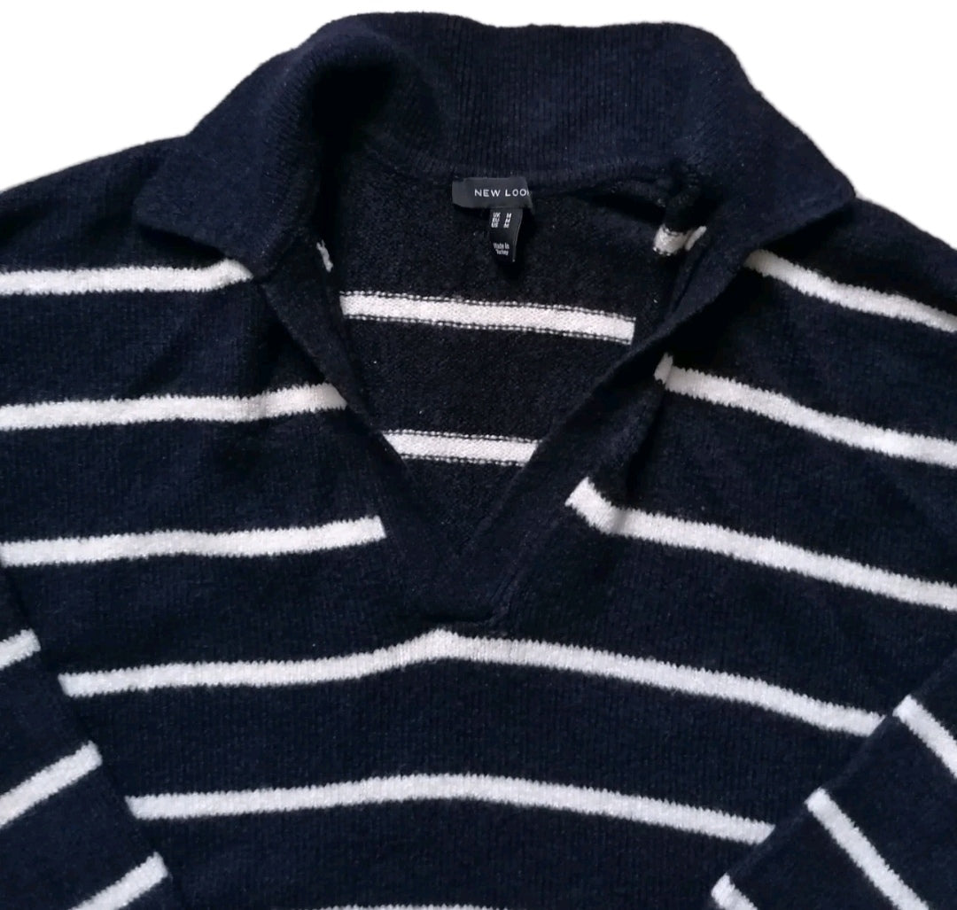 Ladies navy & cream striped jumper medium(UK 12-14)
