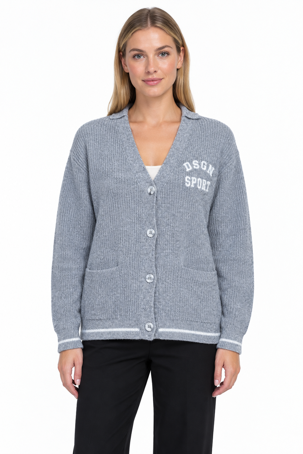 AI model wearing the grey Boohoo cardigan