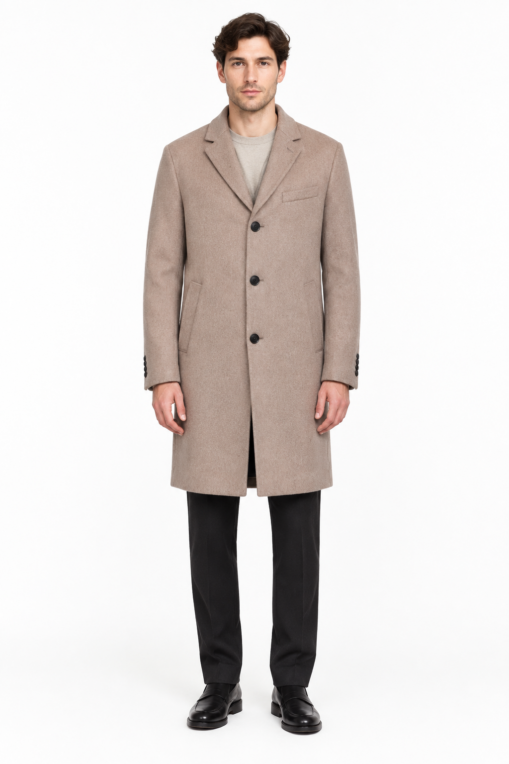 AI model wearing the H&M brown overcoat