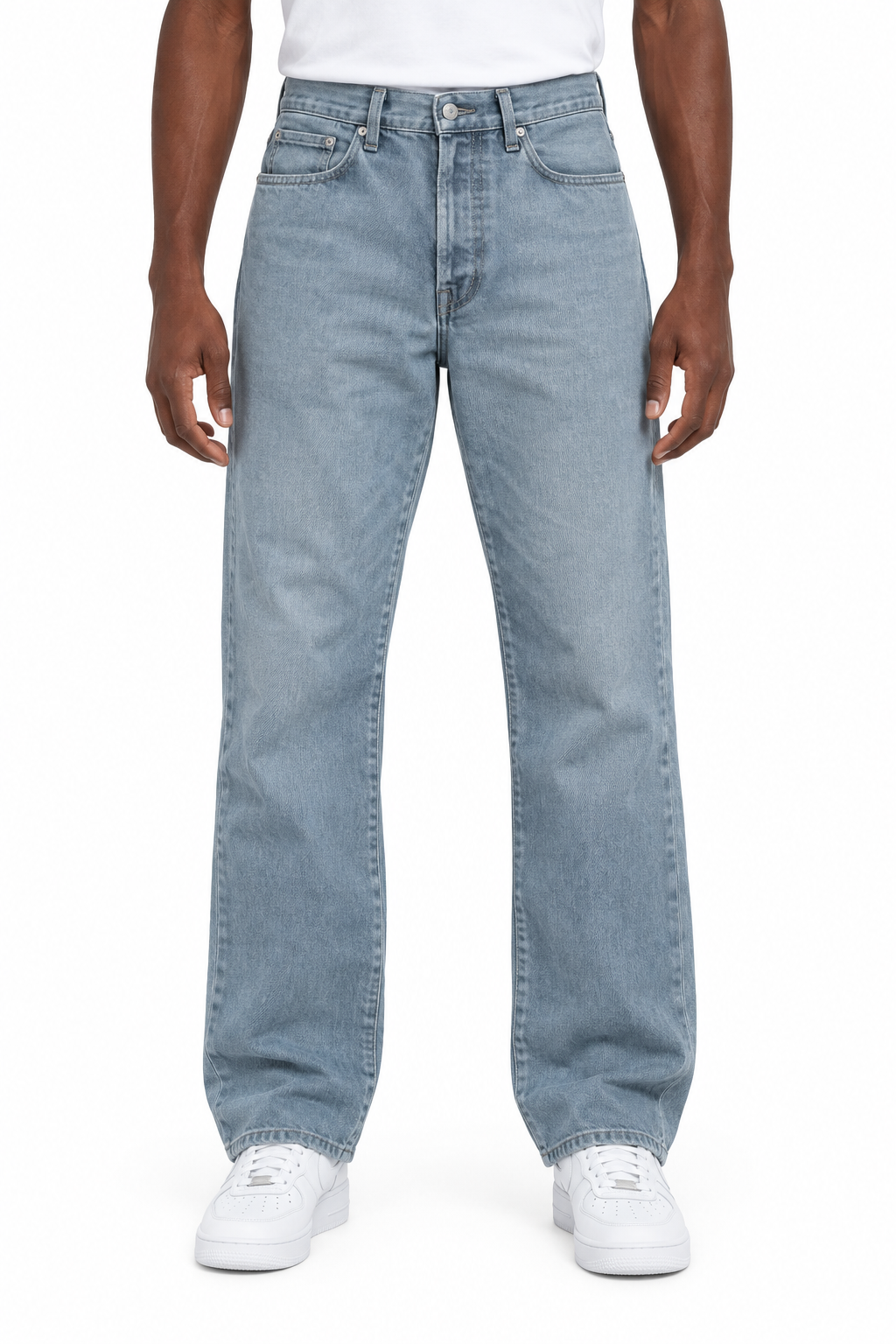 Model wearing Levi jeans in a loose regular fit