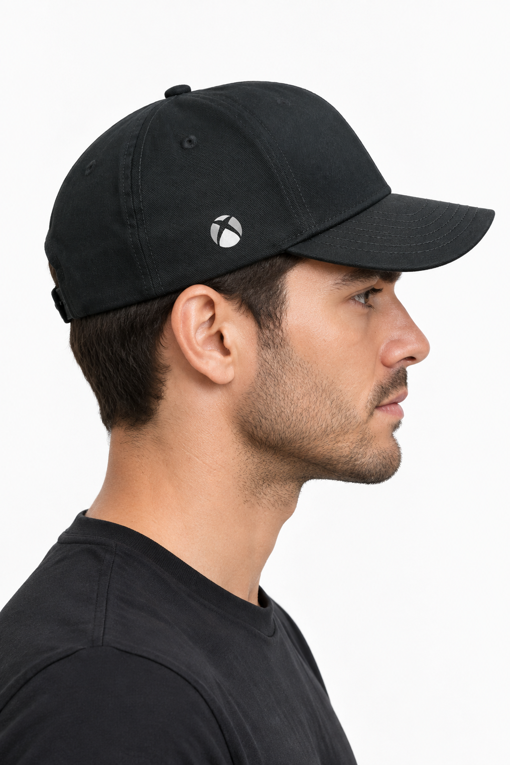 Model wearing the Xbox cap from the side